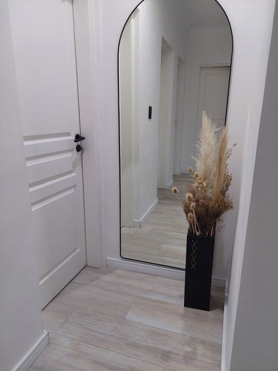 couloir etroit miroir