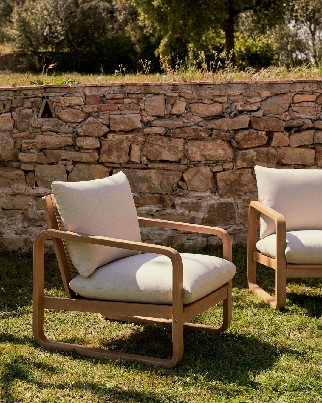 chaise bois d'eucalyptus