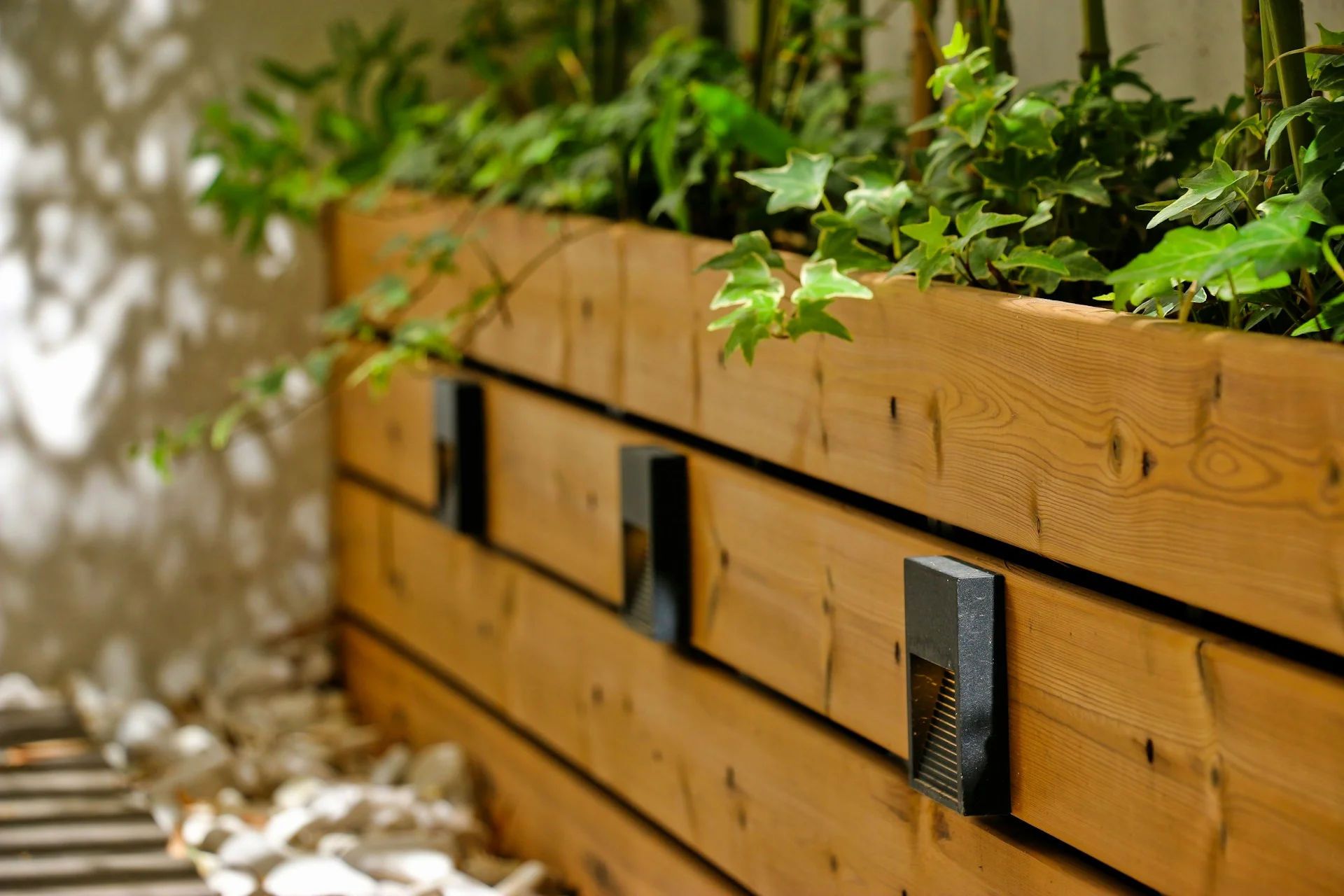 bac a fleurs en bois