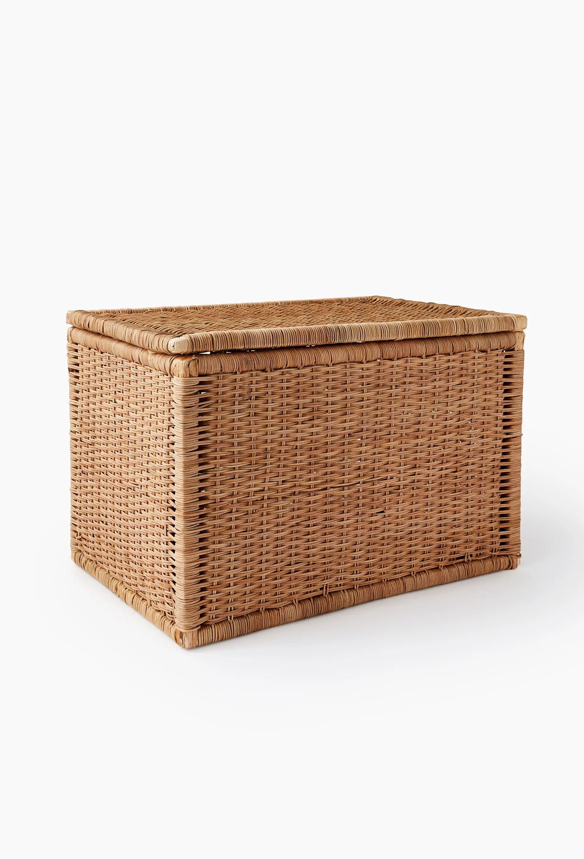 Coffre rectangle tressé, en rotin