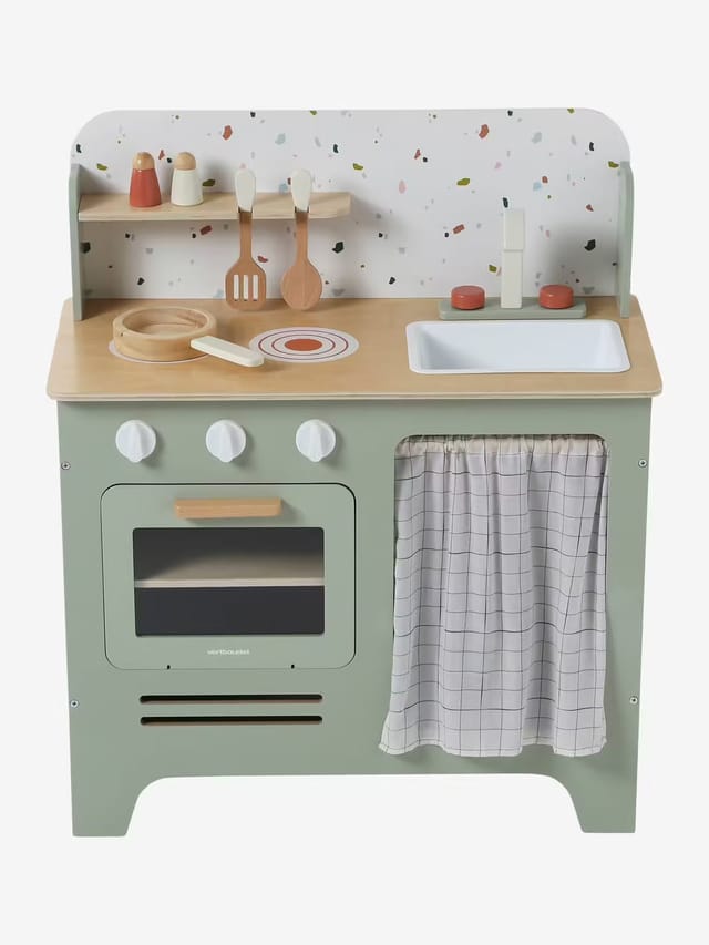 cuisinette avec accessoires