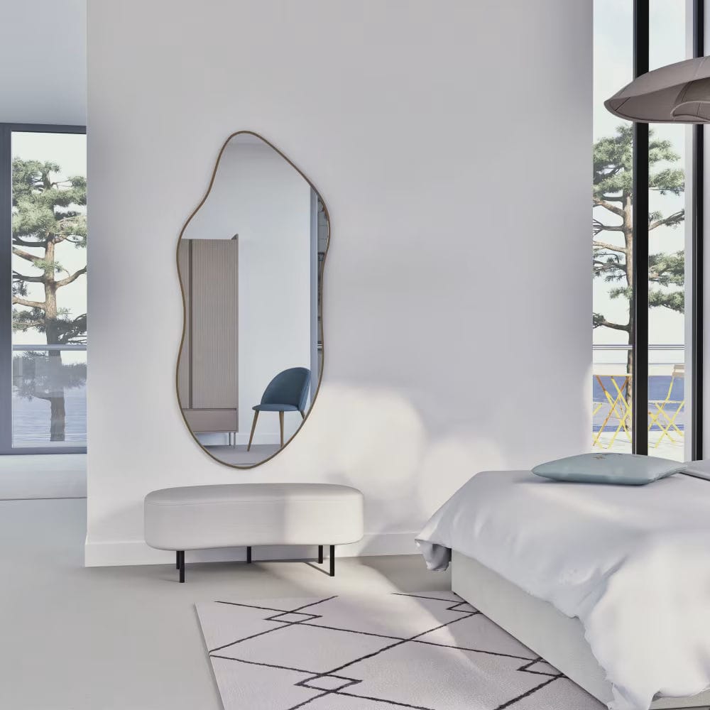 grand miroir organique en acier doré