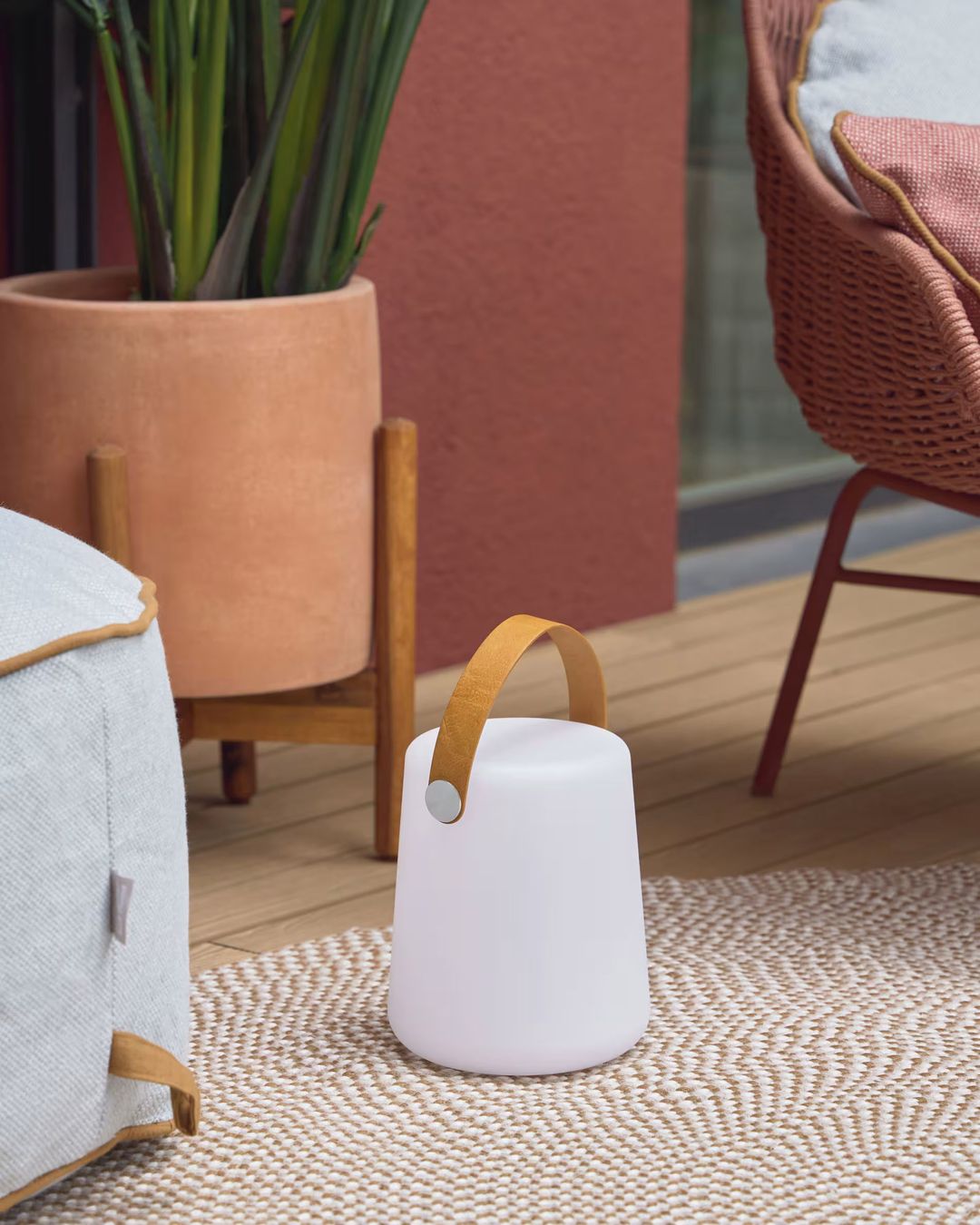 lampe solaire baladeuse