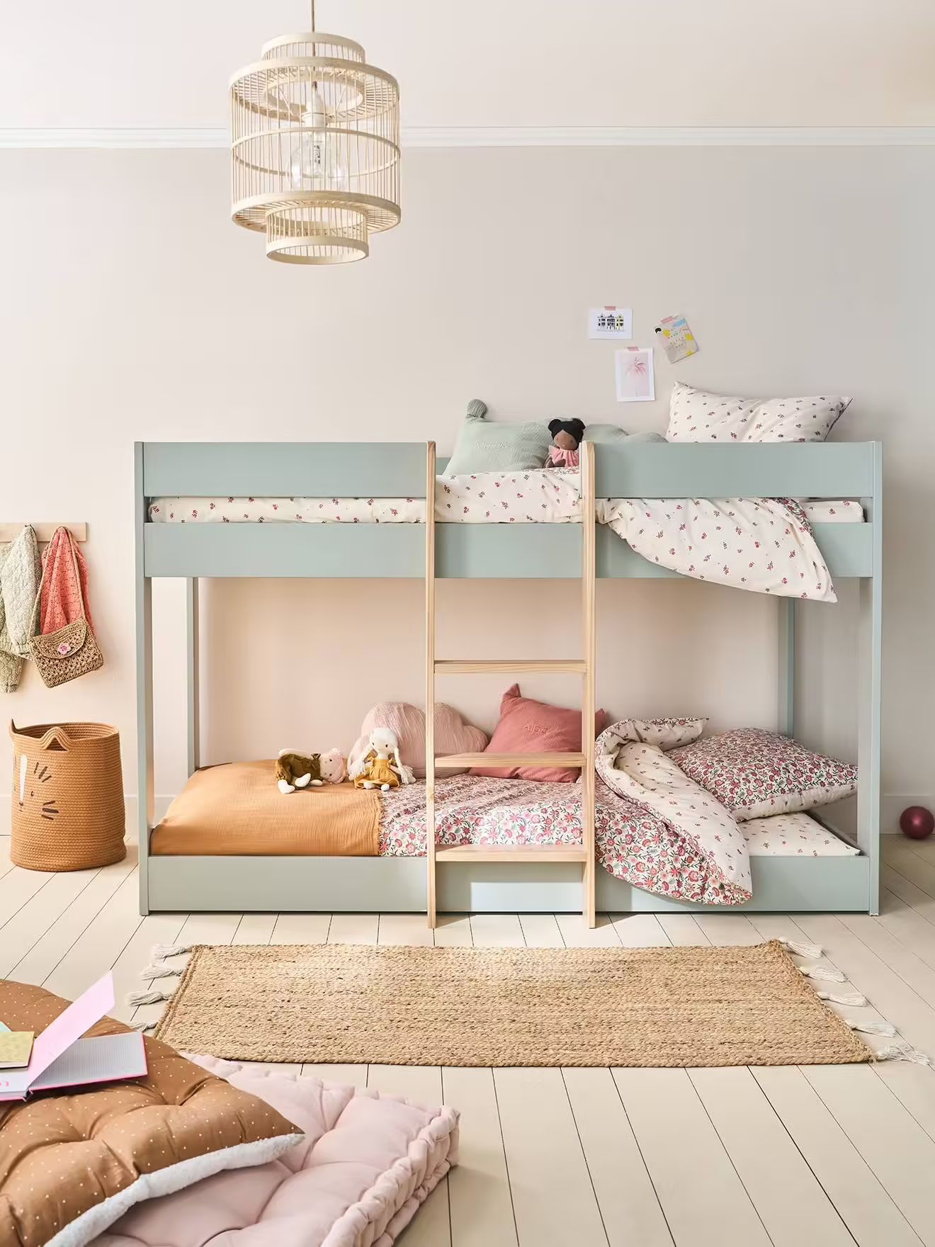 lit pour fille superposé