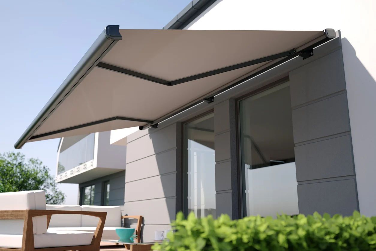 personnaliser toiles de store banne