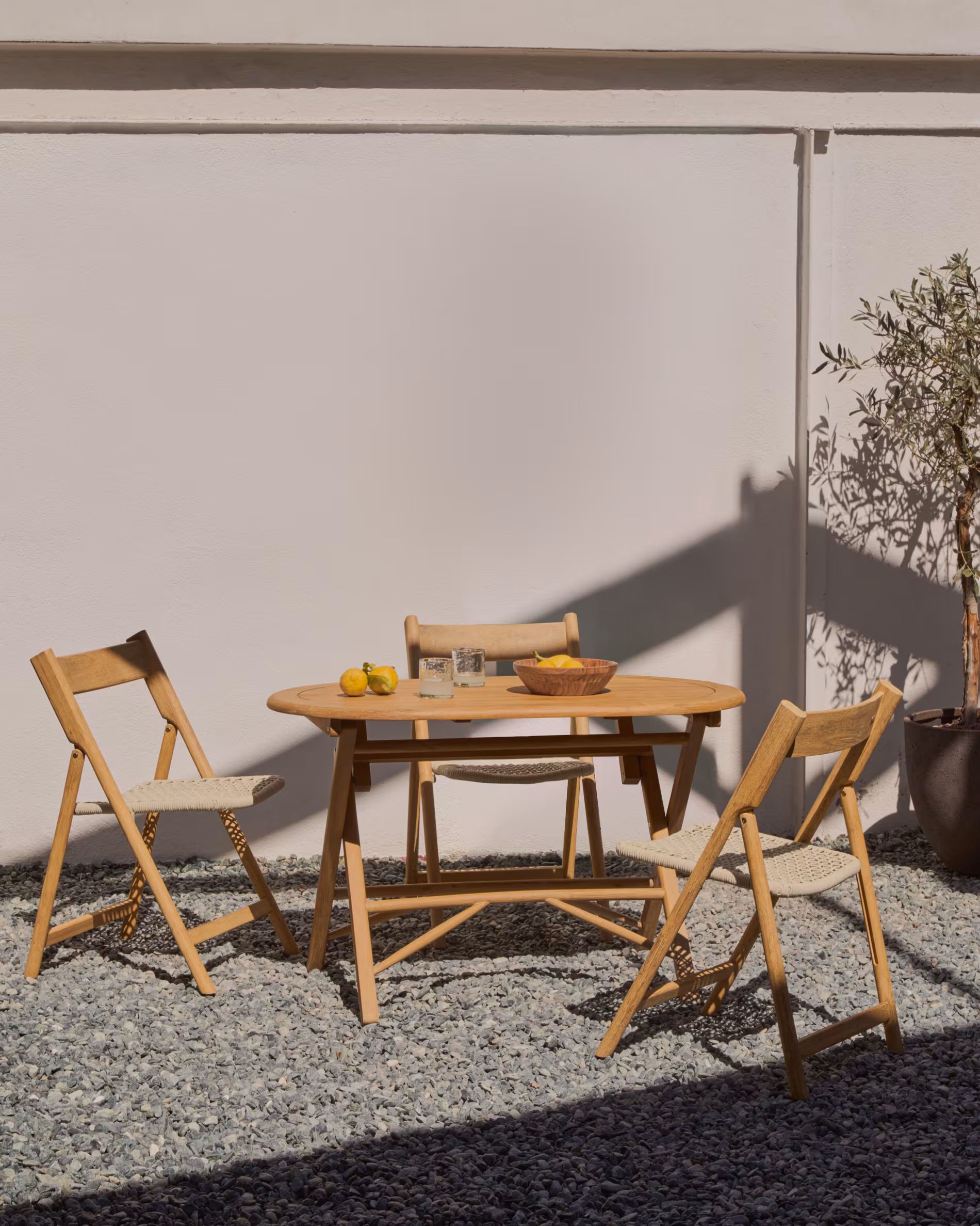 table pliante en bois d'acacia