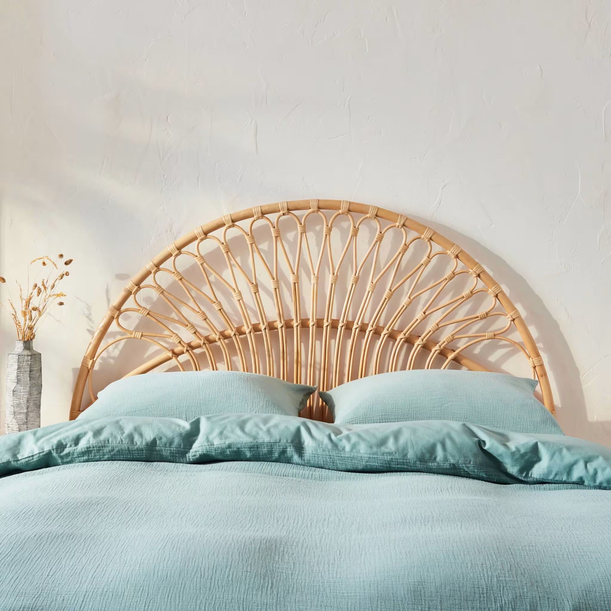 tete de lit en rotin design exotique