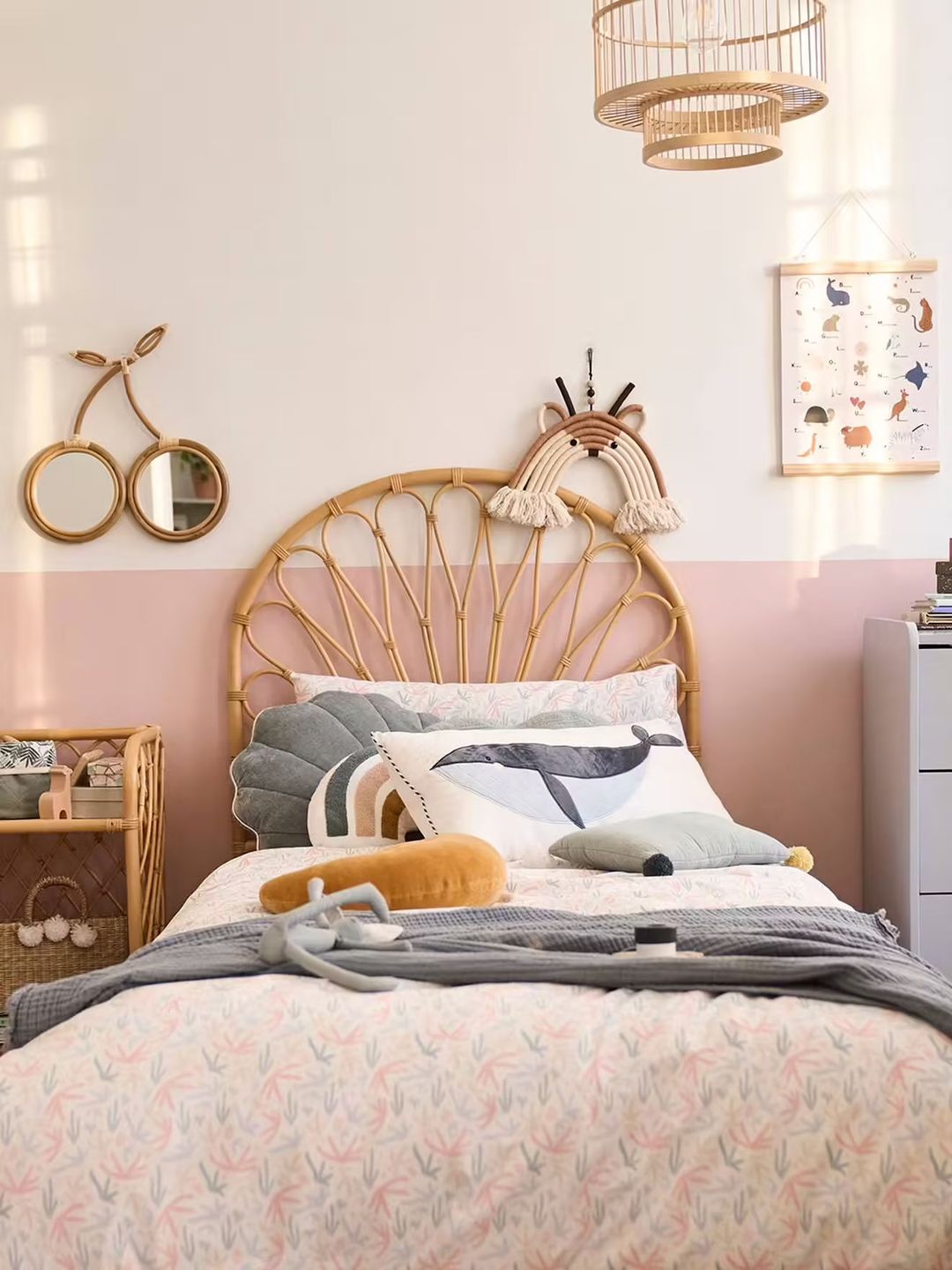 tete de lit en rotin pour enfant