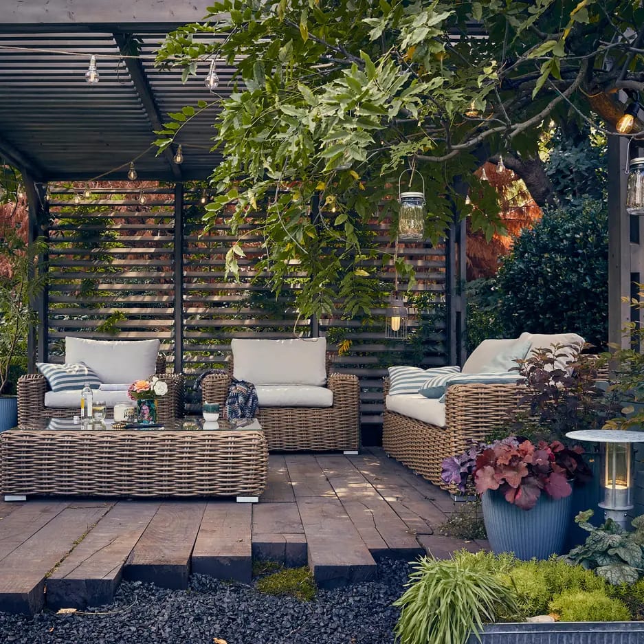 Pergola bois noir