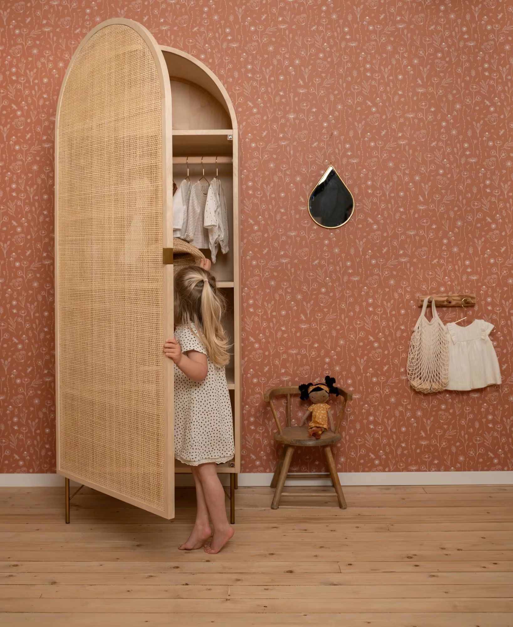 papier peint tendance chambre petite fille